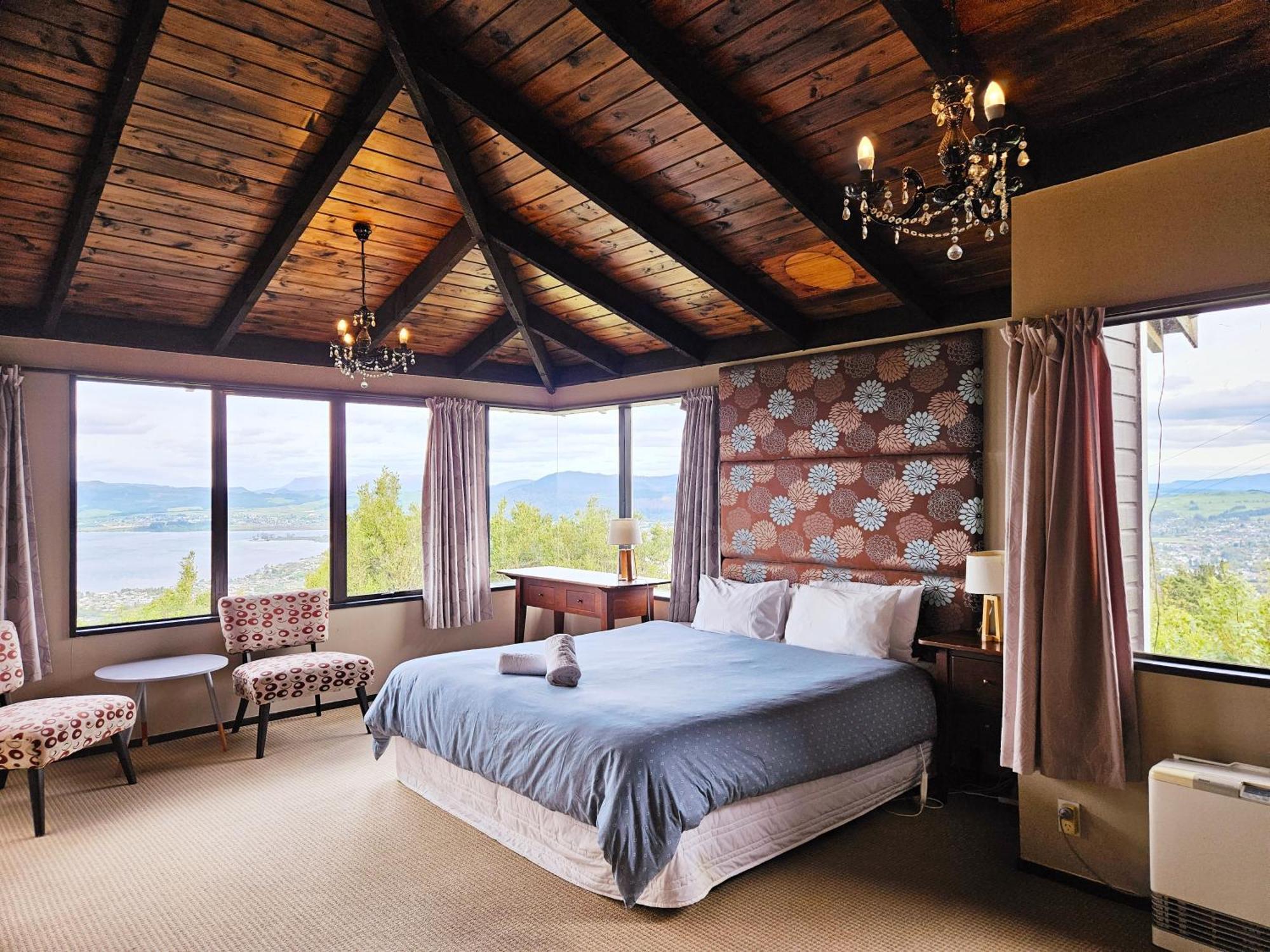 Aorangi Mountain Lodge Rotorua Bagian luar foto